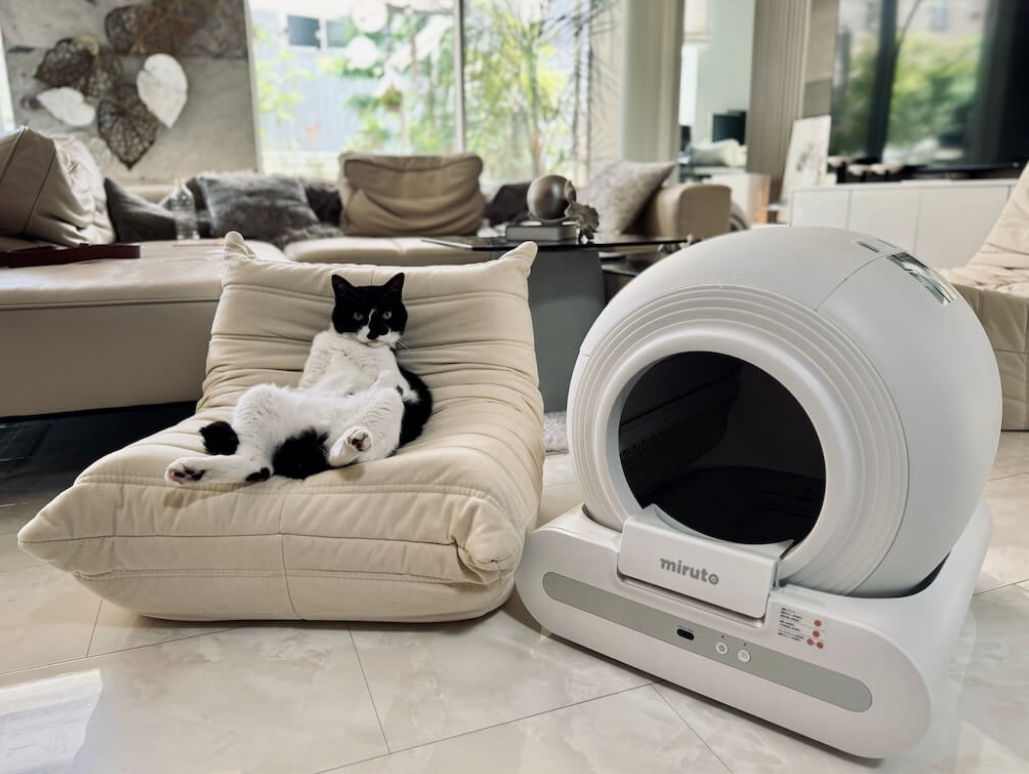 【ゆうさま専用】miruto 2578全自動猫用トイレ 2匹約半年使用袋3本＋付 全自動スマートトイレ(猫用) | miruto公式